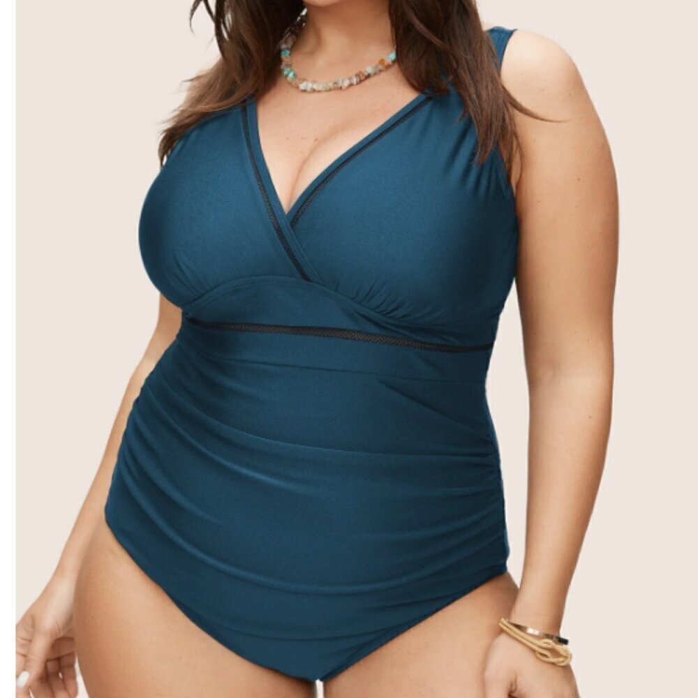 BloomChic Size L Solid Adjustable Straps Gathered One Piece Swimsuit